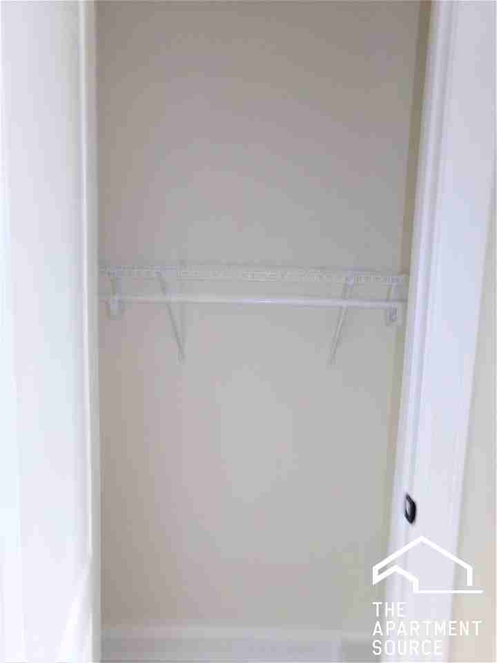 918 Green Bay Rd #3C - Photo 5 of 9