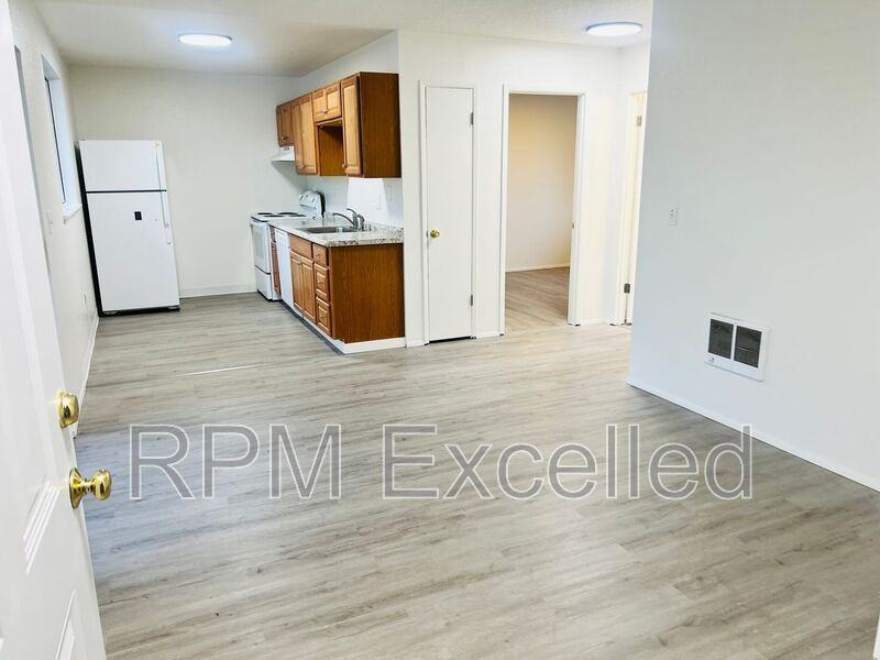 16006 34th Ave S #4 - Photo 2 of 13