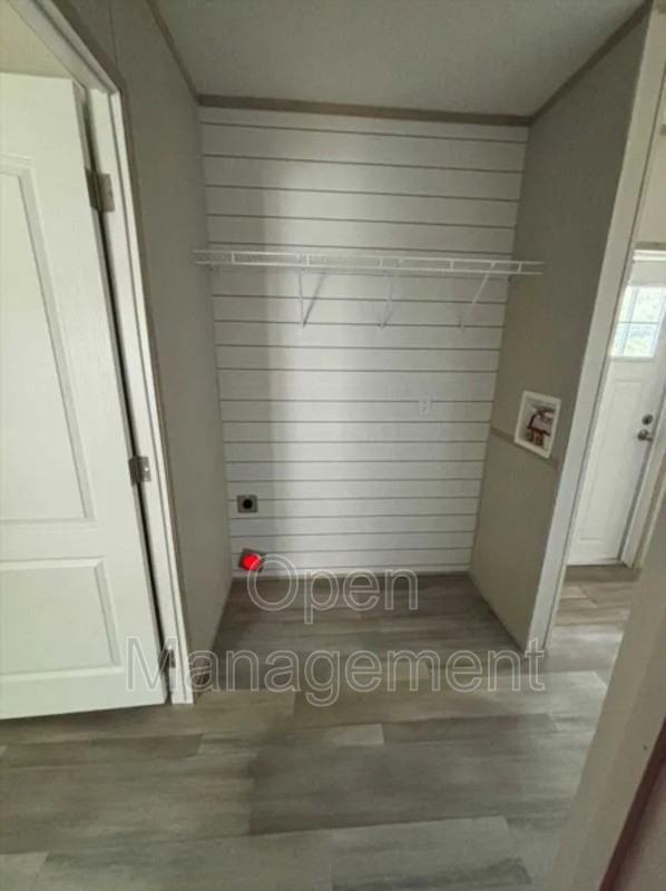 356 Bayhead Dr - Photo 5 of 11