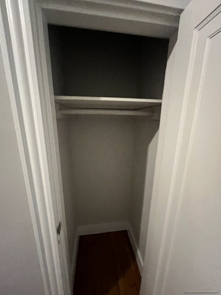 River St. & Fairmount Ave #1R - Photo 2 of 32