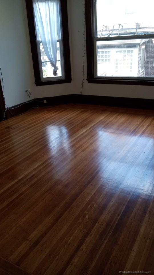 Eleanor St #4 - Photo 4 of 14