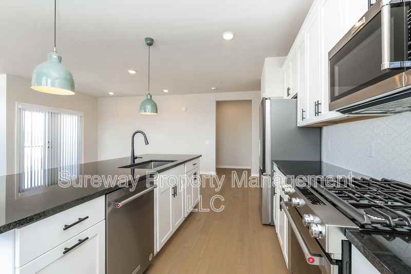 1 Culvert Dr #401 - Photo 7 of 16