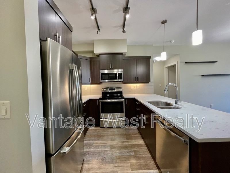 308-3731 Casorso Ranch - Photo 3 of 22