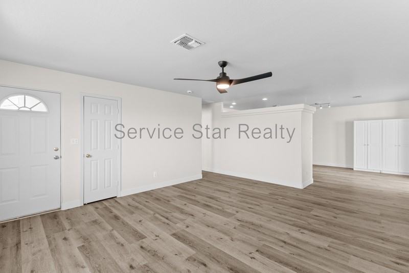 5311 W Mauna Loa Ln - Photo 5 of 23