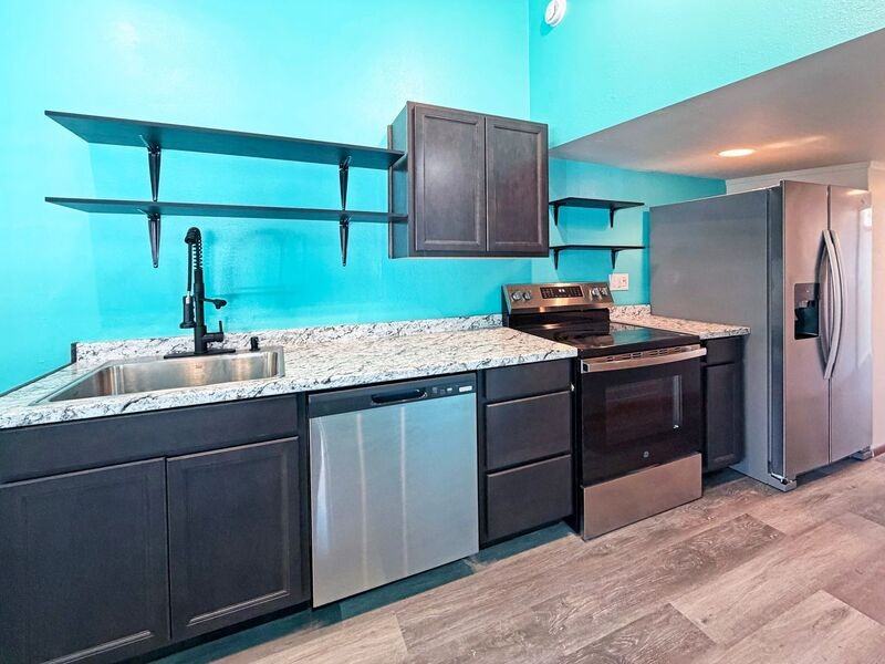 731 W 8th Ave #ADU - Photo 5 of 8