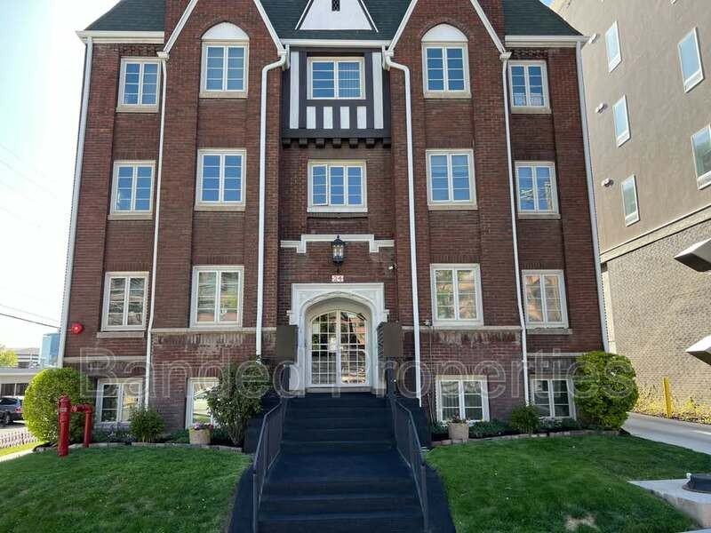 24 S St - Photo 3 of 14