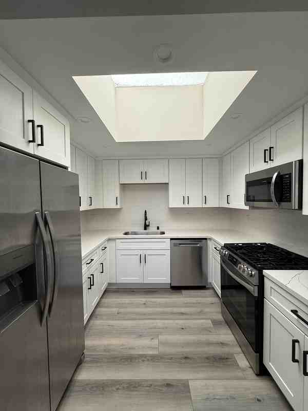 7629 Girard Ave #304 - Photo 6 of 13