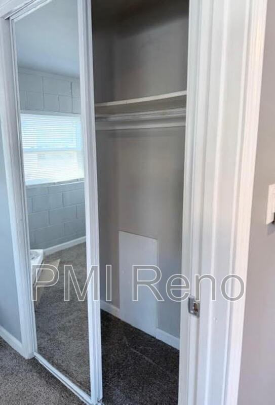 1950 A St #D - Photo 6 of 9