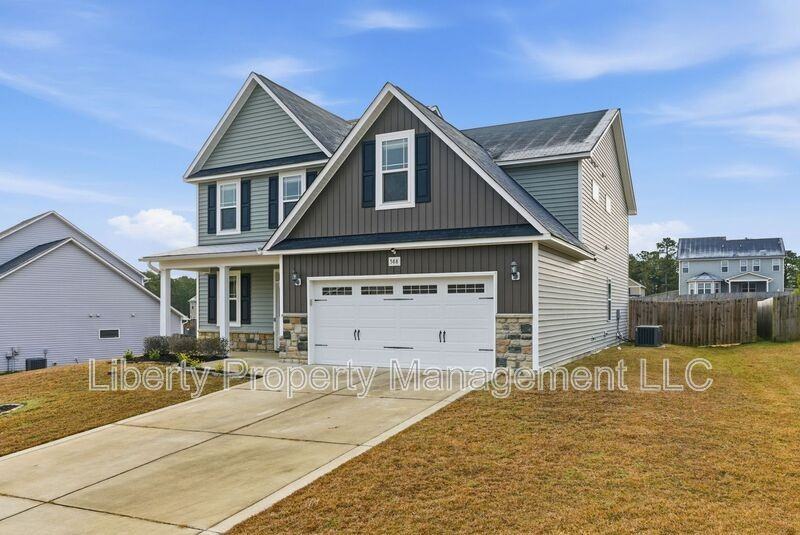 588 Angel Oak Dr - Photo 3 of 48