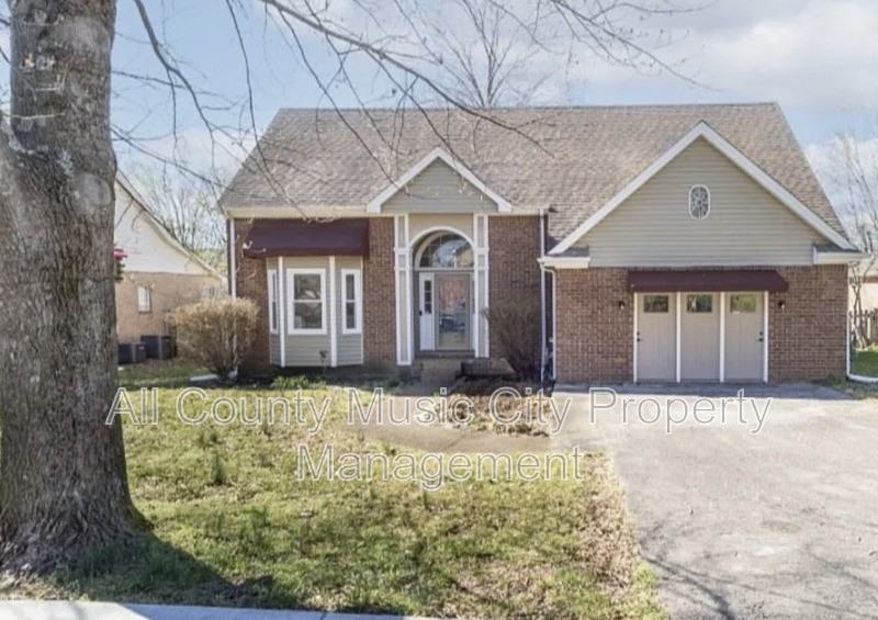 302 Park Glen Dr - Photo 2 of 18