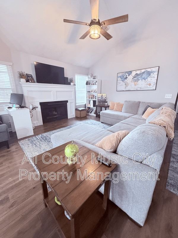 302 Park Glen Dr - Photo 7 of 18