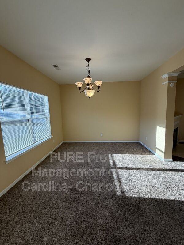 8603 Earthenware Dr - Photo 3 of 24