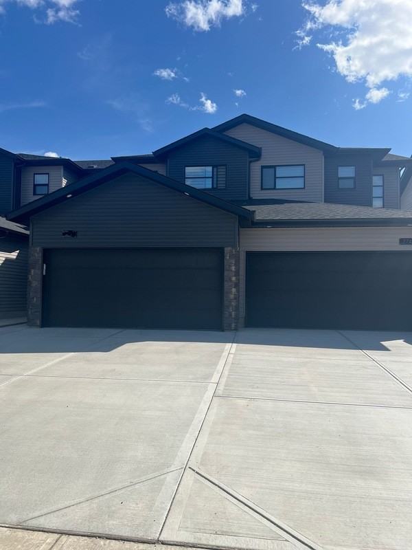 7729 174a Ave Nw #2 - Photo 4 of 21