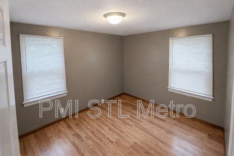 7008 Paisley Dr - Photo 6 of 8