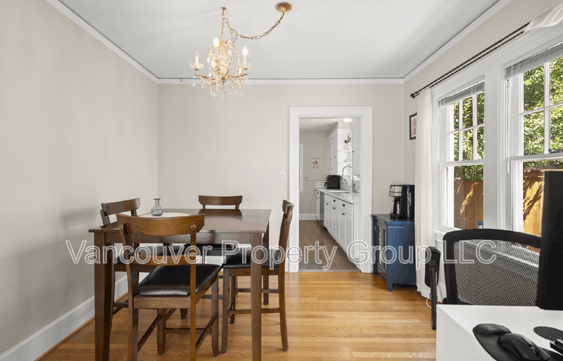 310 E 22nd St - Photo 5 of 12