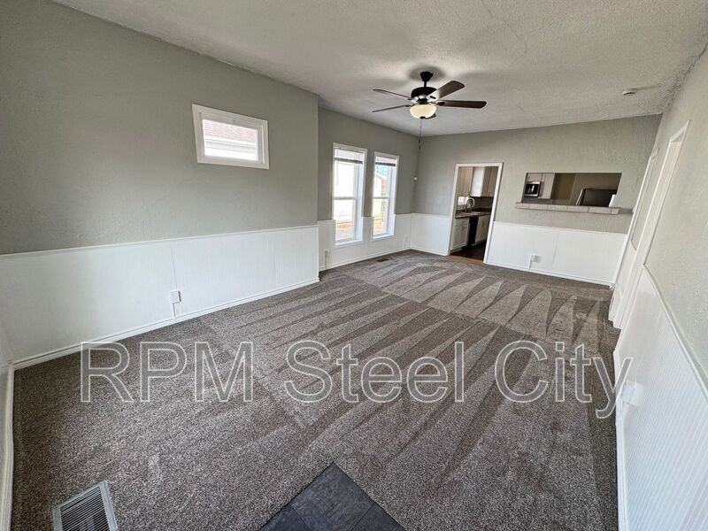 1626 E Routt Ave - Photo 2 of 24