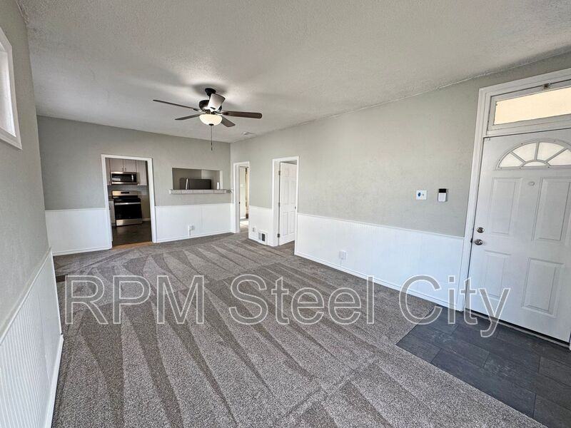 1626 E Routt Ave - Photo 3 of 24