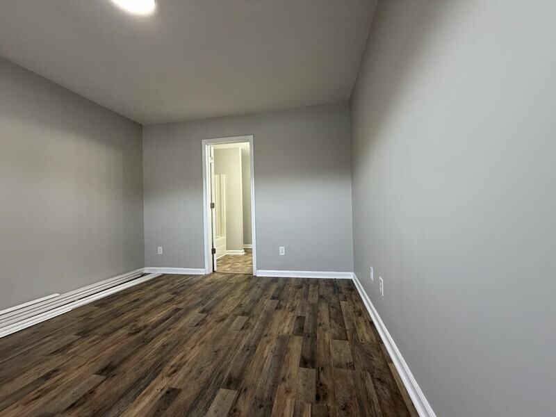 3746 Glenwood Dr - Photo 6 of 22