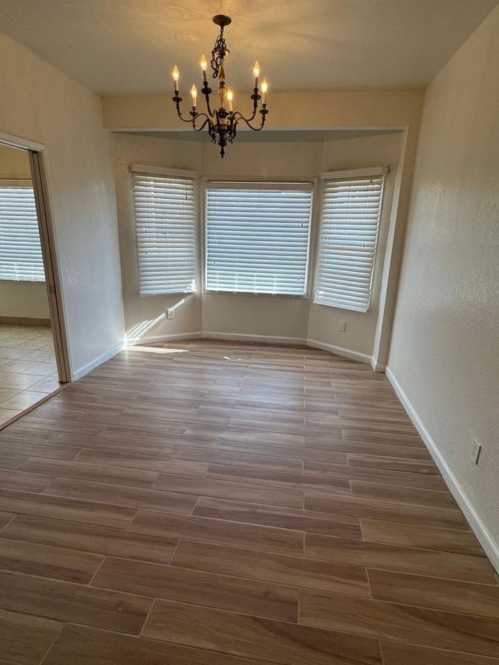 1573 Griffin Pt - Photo 4 of 16