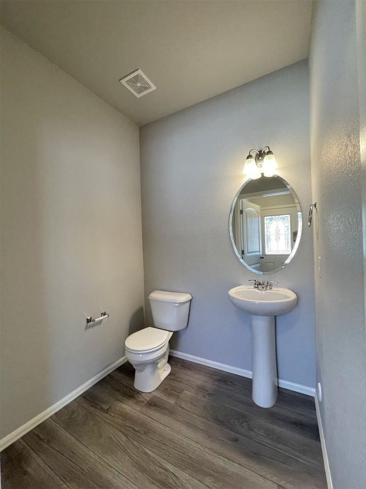 7678 Grand Fir Pt - Photo 3 of 20