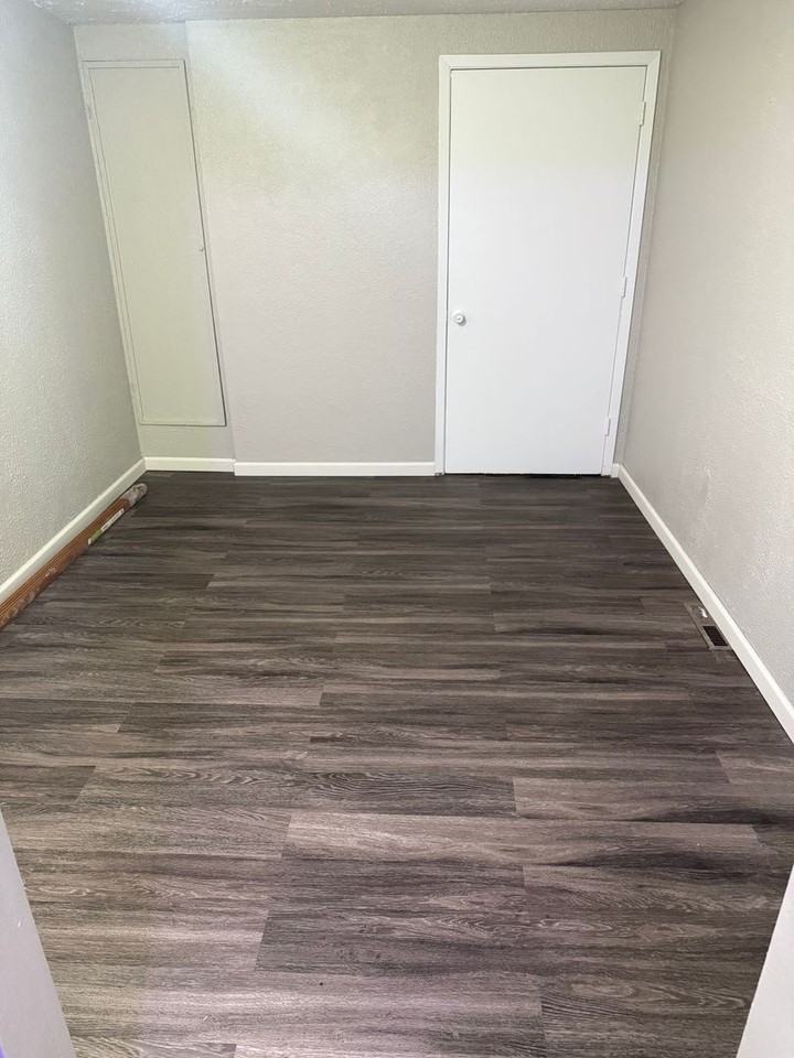 213 S 2nd St - Photo 2 of 10