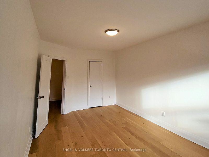 20 Norris Crescent - Photo 7 of 8