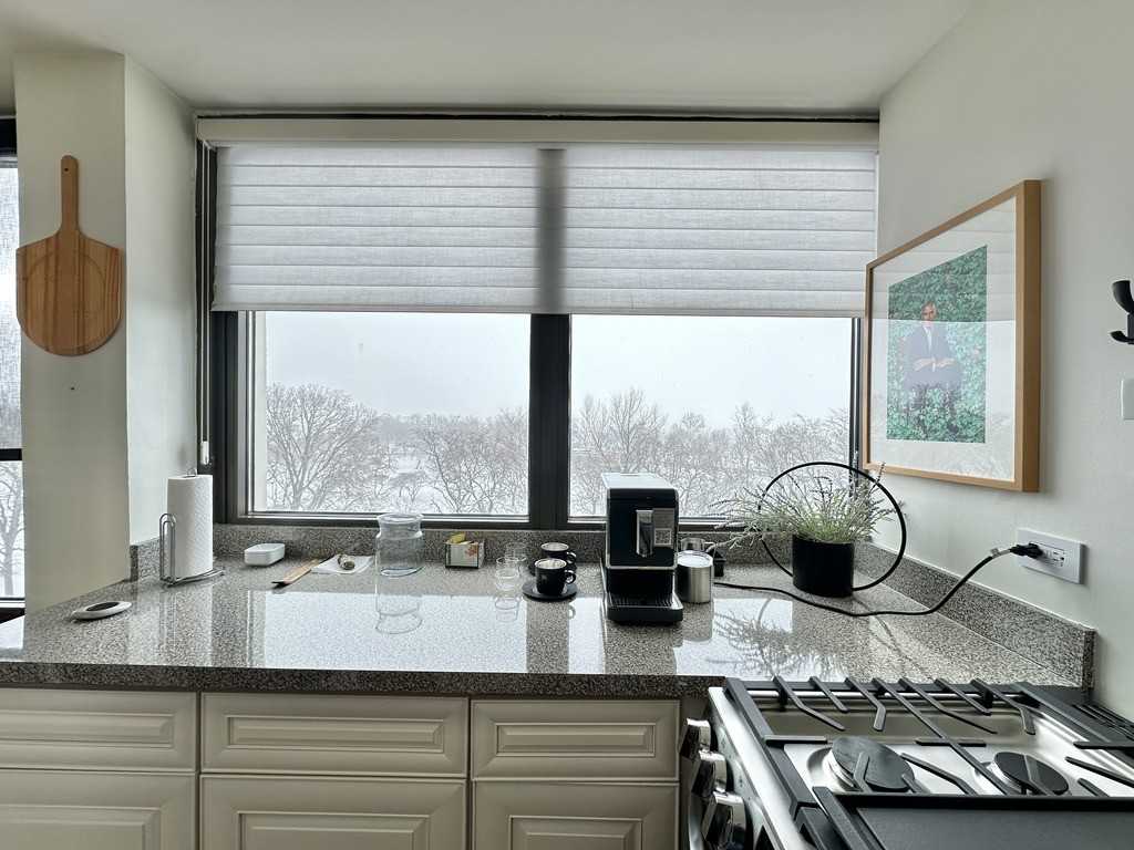 6701 S Crandon Ave #8B - Photo 5 of 21