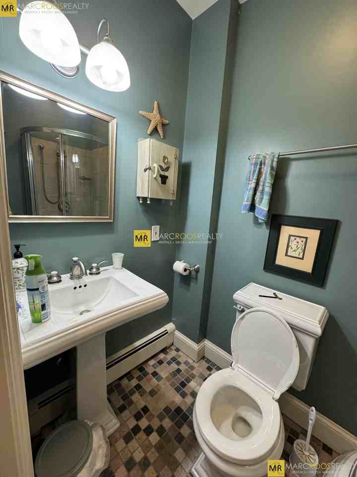 Marlborough St #12 - Photo 7 of 28