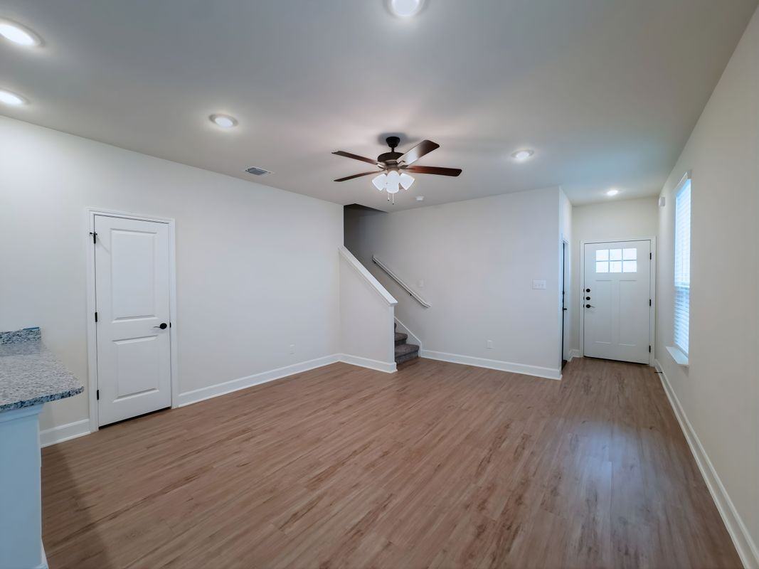 13837 Enzo Gate - Photo 7 of 26