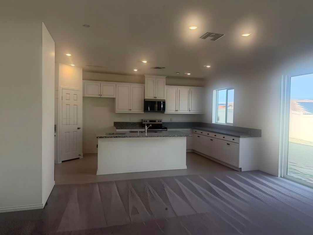 4745 Sicily Dr - Photo 6 of 17