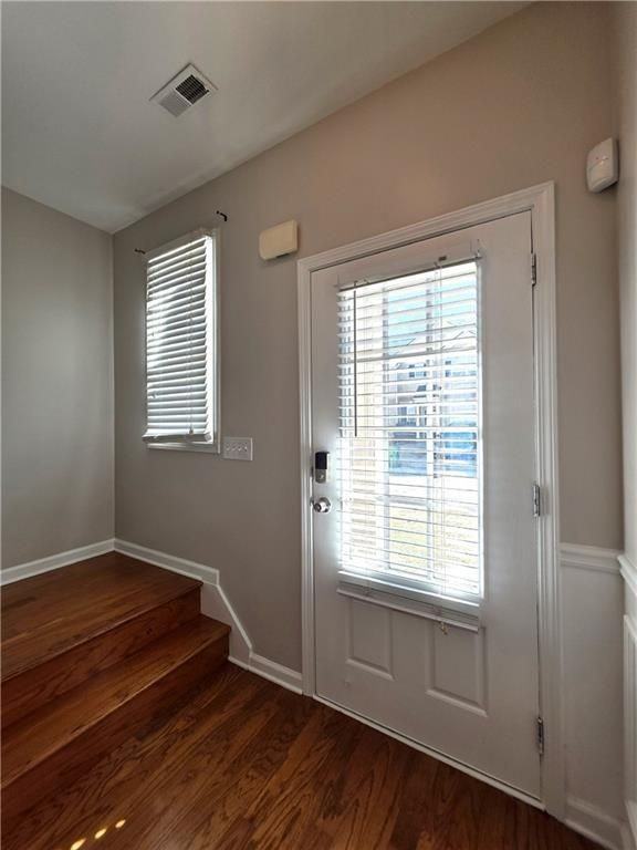 3090 Branham Dr - Photo 2 of 32