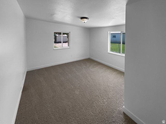 270 N 500 E - Photo 3 of 18