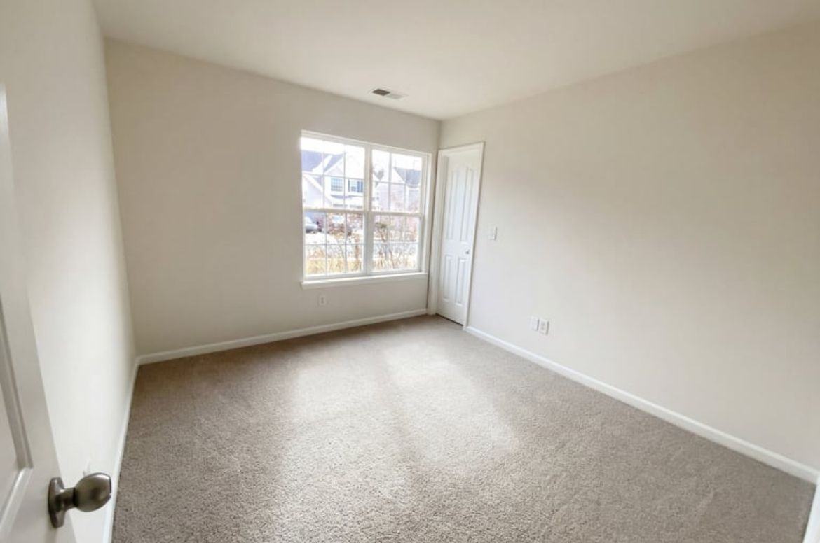 3727 Pimilico Trace Ln - Photo 4 of 18