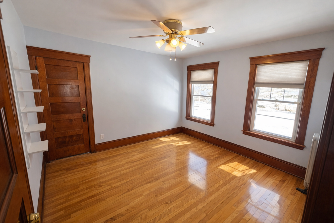 612 Grove St #2 - Photo 7 of 10