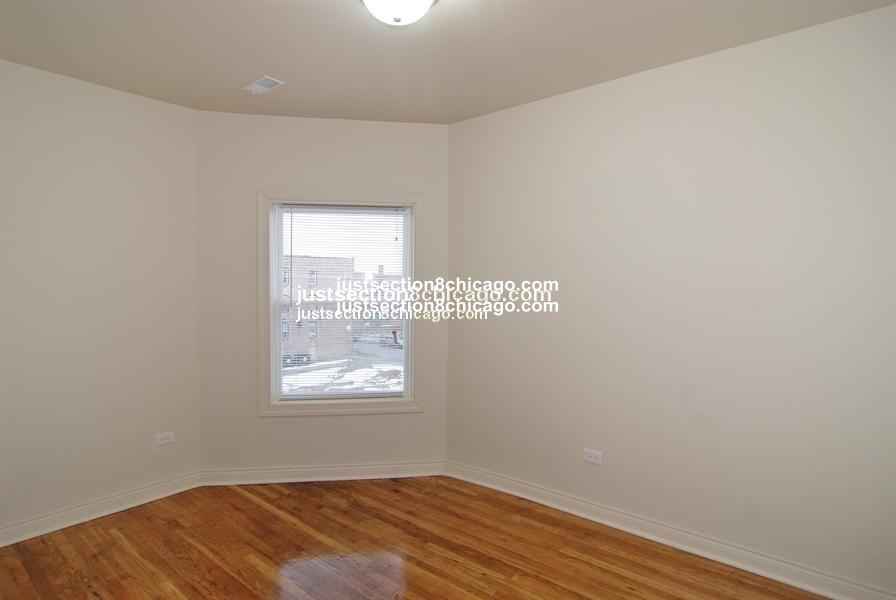 1524 S Harding Ave #3F - Photo 3 of 6