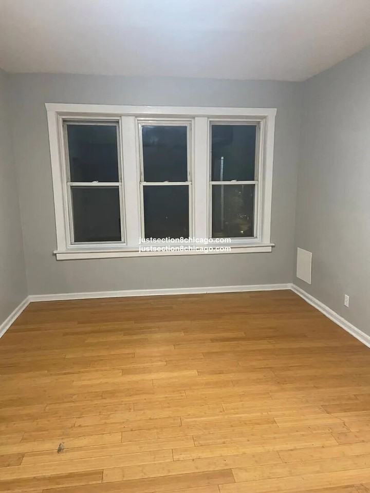 5735 W West Washington Blvd. #1 - Photo 7 of 7