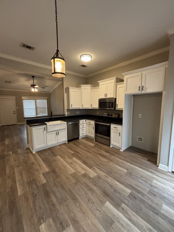 30 Woodhaven Dr - Photo 7 of 16