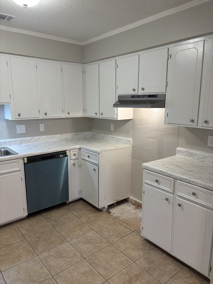 602 Timber Hill Dr - Photo 5 of 17