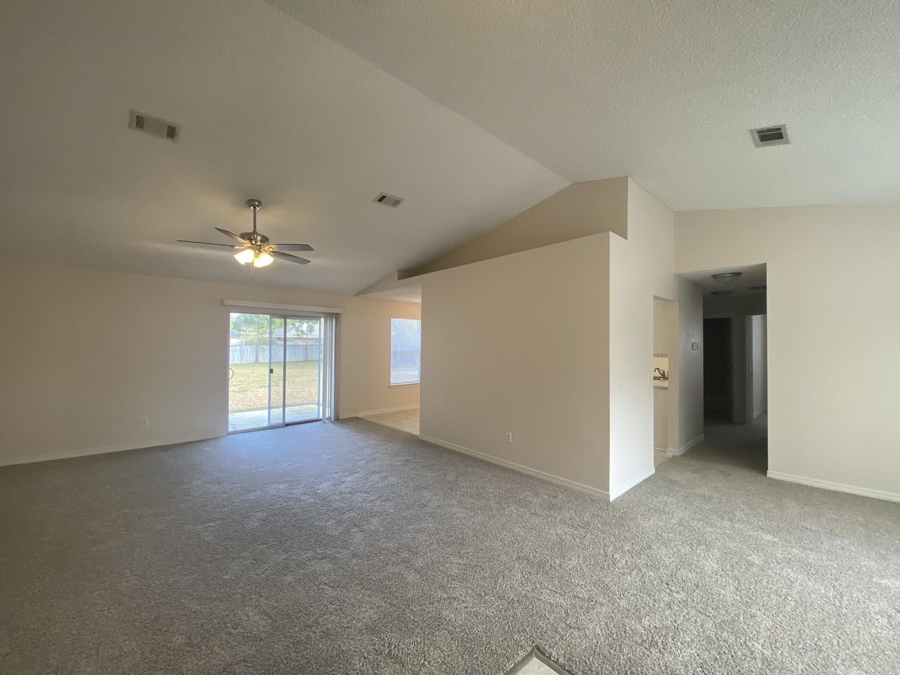 7418 Woodmont Rd - Photo 7 of 38