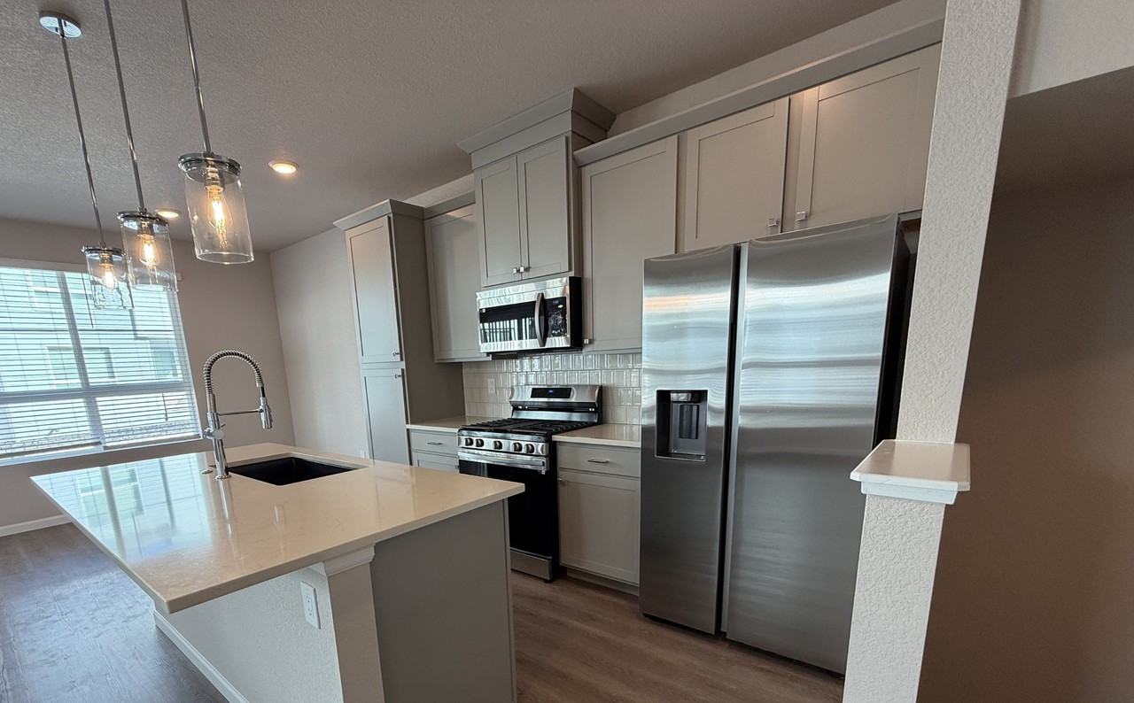 10648 Eulcase Hts - Photo 4 of 10