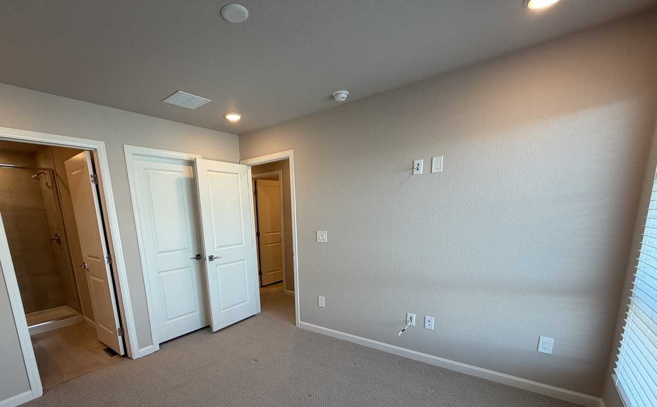 10648 Eulcase Hts - Photo 6 of 10