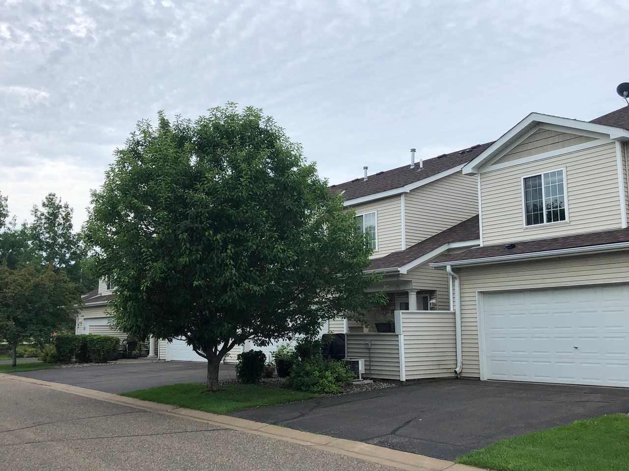 1902 Aster Bay - Photo 3 of 11