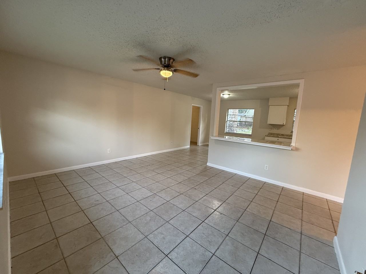 34918 Ansley Ave - Photo 3 of 18