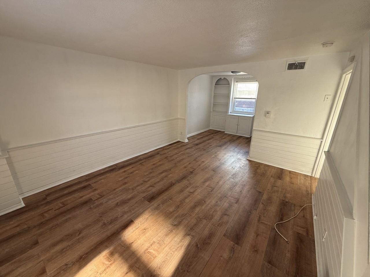 320 Springton Rd - Photo 5 of 18