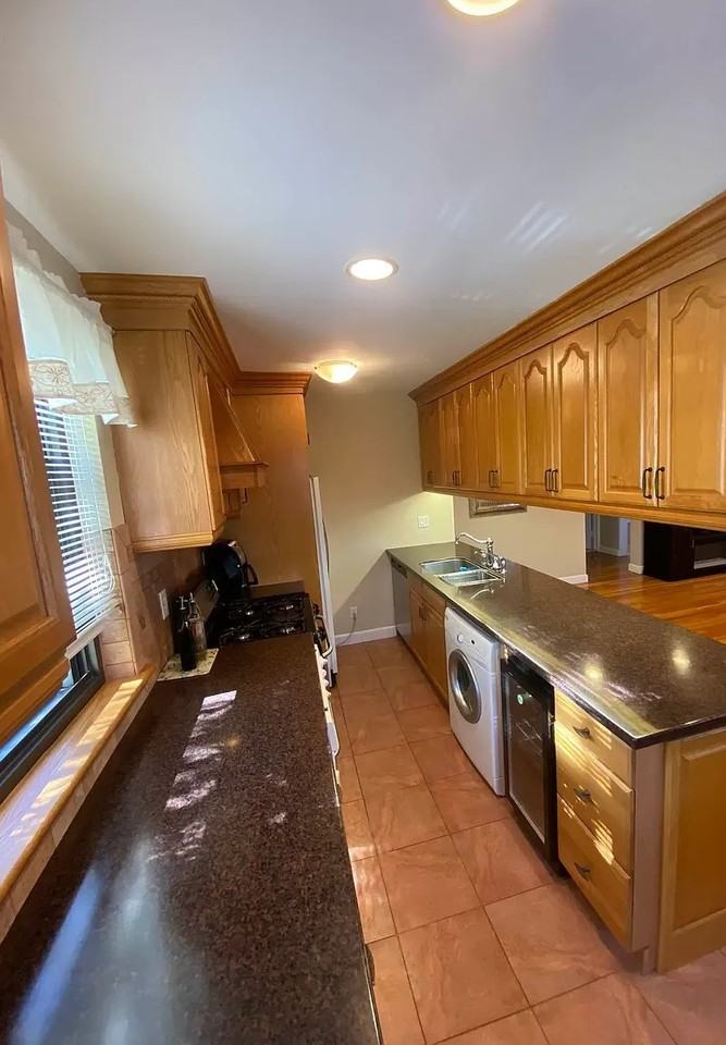 16019 16th Ave #2 - Photo 5 of 15