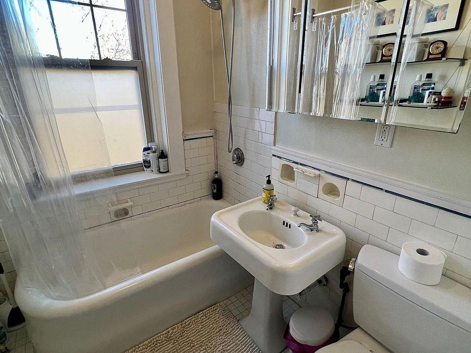 114 Riverway #17 - Photo 7 of 9