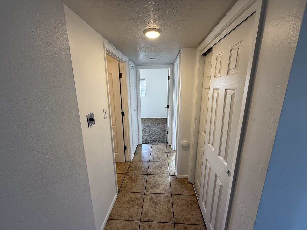 11824 Indian School Rd Ne - Photo 4 of 17