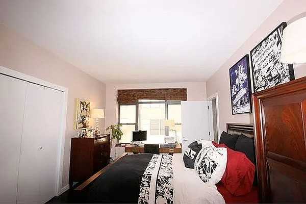 66 9th Ave #4N - Photo 5 of 6