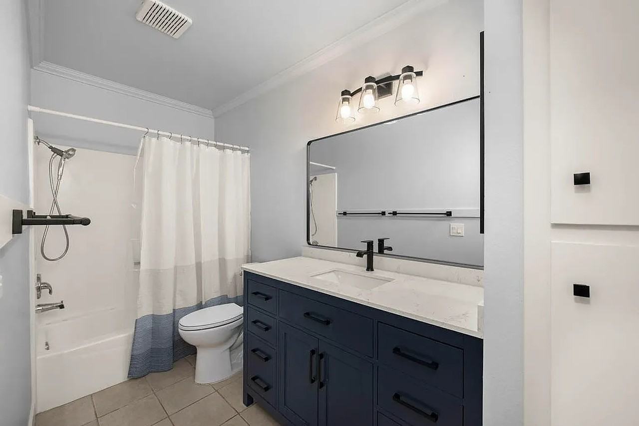 37 Dearborn Pl - Photo 3 of 7