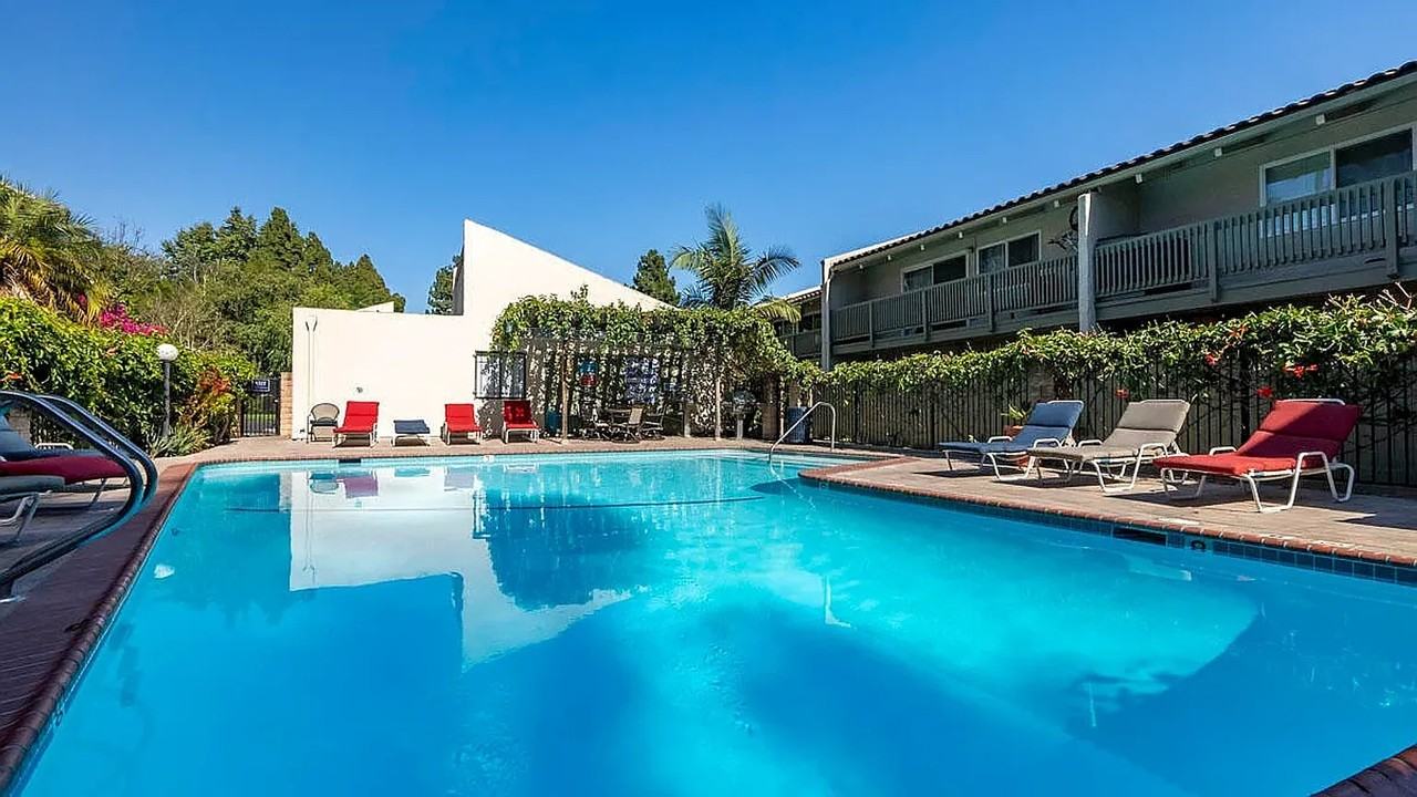 37 Dearborn Pl - Photo 7 of 7